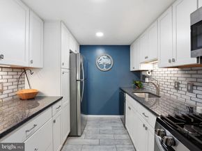 5250 Valley Forge Drive 109, Alexandria VA 22304