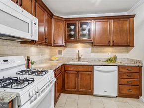 3001 Veazey Terrace NW 1307, Washington DC 20008