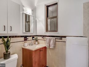 1 Scott Circle NW 302, Washington DC 20036