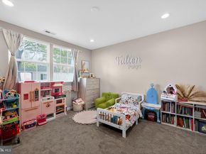 41 Stream Lane, Levittown PA 19055
