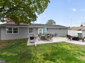 41 Stream Lane, Levittown PA 19055