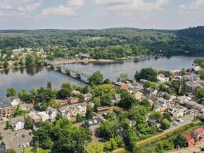 204 Riverwoods Drive, New Hope PA 18938