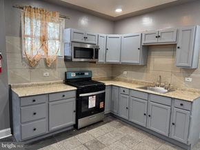 132 Walnut Street, Colwyn PA 19023