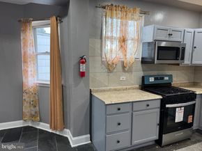 132 Walnut Street, Colwyn PA 19023