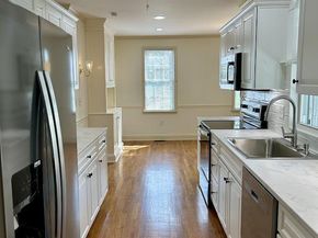 212 Apple Street, Levittown PA 19057