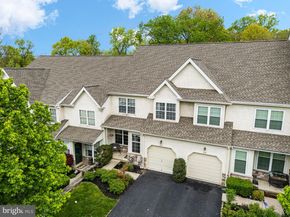 214 Brookdale Court, Dresher PA 19025
