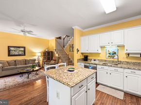 214 Brookdale Court, Dresher PA 19025