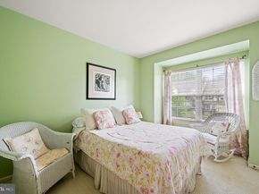 214 Brookdale Court, Dresher PA 19025