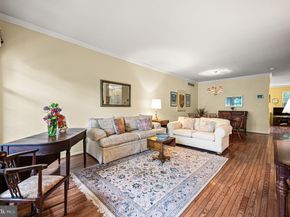 214 Brookdale Court, Dresher PA 19025
