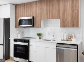 1124 Florida Avenue NE 207, Washington DC 20002