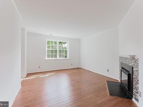 2725 S Walter Reed Drive B, Arlington VA 22206