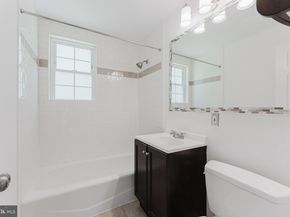 2725 S Walter Reed Drive B, Arlington VA 22206