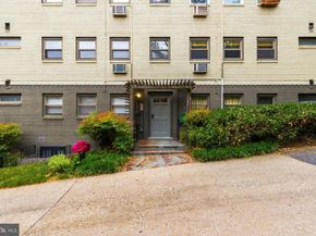 4595 Macarthur Boulevard NW 4, Washington DC 20007