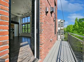 1111 W Street NW 12, Washington DC 20009