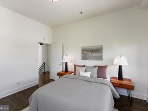 1111 W Street NW 12, Washington DC 20009