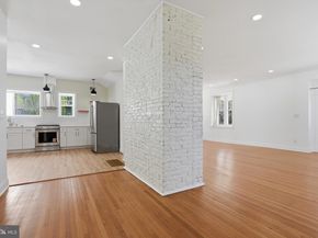 29 Pelham Road, Philadelphia PA 19119
