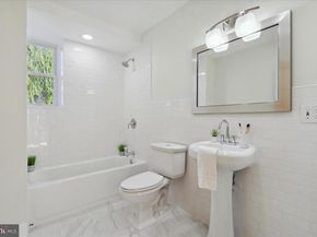 29 Pelham Road, Philadelphia PA 19119