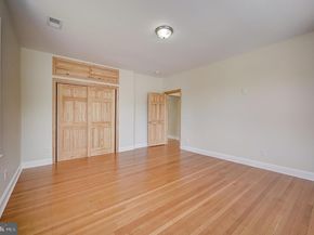 29 Pelham Road, Philadelphia PA 19119