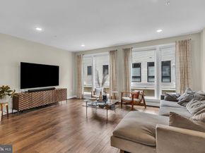 423 Nottoway Walk, Alexandria VA 22304