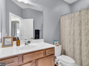 423 Nottoway Walk, Alexandria VA 22304