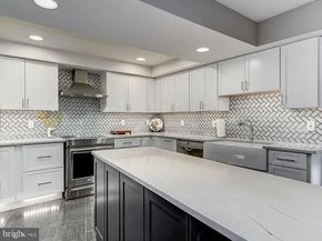 1101 S Arlington Ridge Road 913, Arlington VA 22202