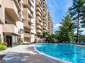 1101 S Arlington Ridge Road 913, Arlington VA 22202