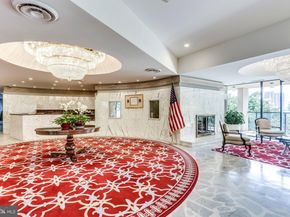 1101 S Arlington Ridge Road 913, Arlington VA 22202