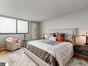 1101 S Arlington Ridge Road 913, Arlington VA 22202