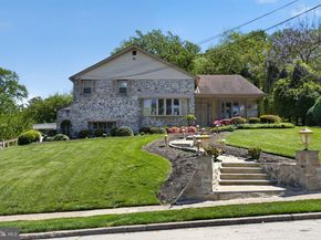 1912 Cobden Road, Glenside PA 19038