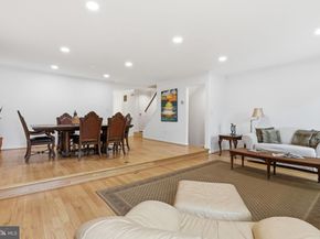 10126 Turnberry Place, Oakton VA 22124