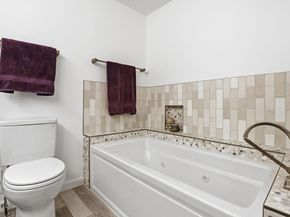 10126 Turnberry Place, Oakton VA 22124