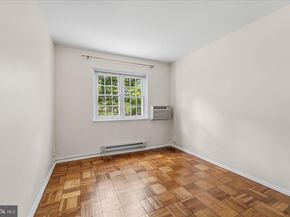 3226 Gunston Road, Alexandria VA 22302