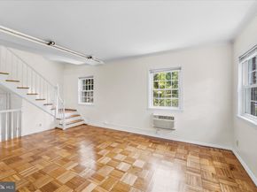3226 Gunston Road, Alexandria VA 22302