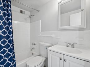 2101 Chestnut Street 1610, Philadelphia PA 19103