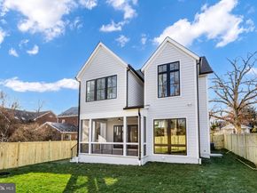 629 N Lincoln Street N, Arlington VA 22201