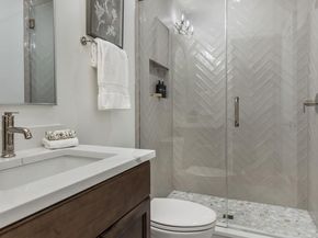 629 N Lincoln Street N, Arlington VA 22201