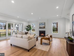 629 N Lincoln Street N, Arlington VA 22201