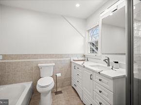 515 Woodland Court NW, Vienna VA 22180