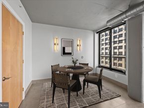 1133 14TH Street NW 404, Washington DC 20005