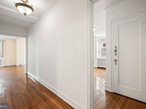 1901 Walnut Street 17F, Philadelphia PA 19103