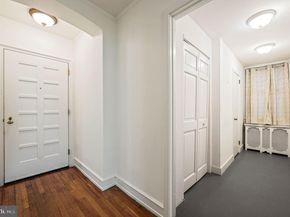 1901 Walnut Street 17F, Philadelphia PA 19103