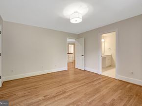 8014 Greenwich Woods Drive, Mclean VA 22102