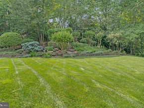 8014 Greenwich Woods Drive, Mclean VA 22102