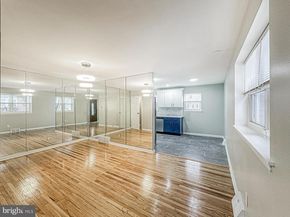 11118 Ridgeway Street, Philadelphia PA 19116