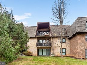 11611 Vantage Hill Road 1A, Reston VA 20190