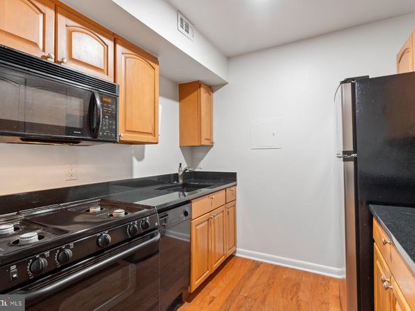 11611 Vantage Hill Road 1A, Reston VA 20190