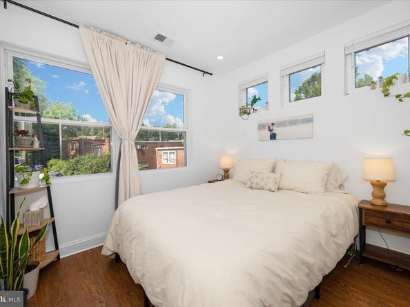 211 Webster Street NE, Washington DC 20011