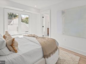 915 N Irving Street, Arlington VA 22201