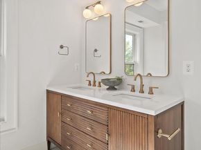 915 N Irving Street, Arlington VA 22201