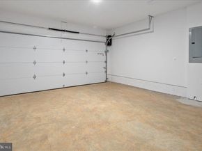 915 N Irving Street, Arlington VA 22201